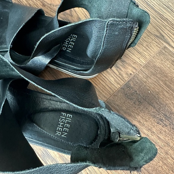 Eileen Fisher Black Sport Tumbled Leather Sneaker Sandal - Picture 9 of 10